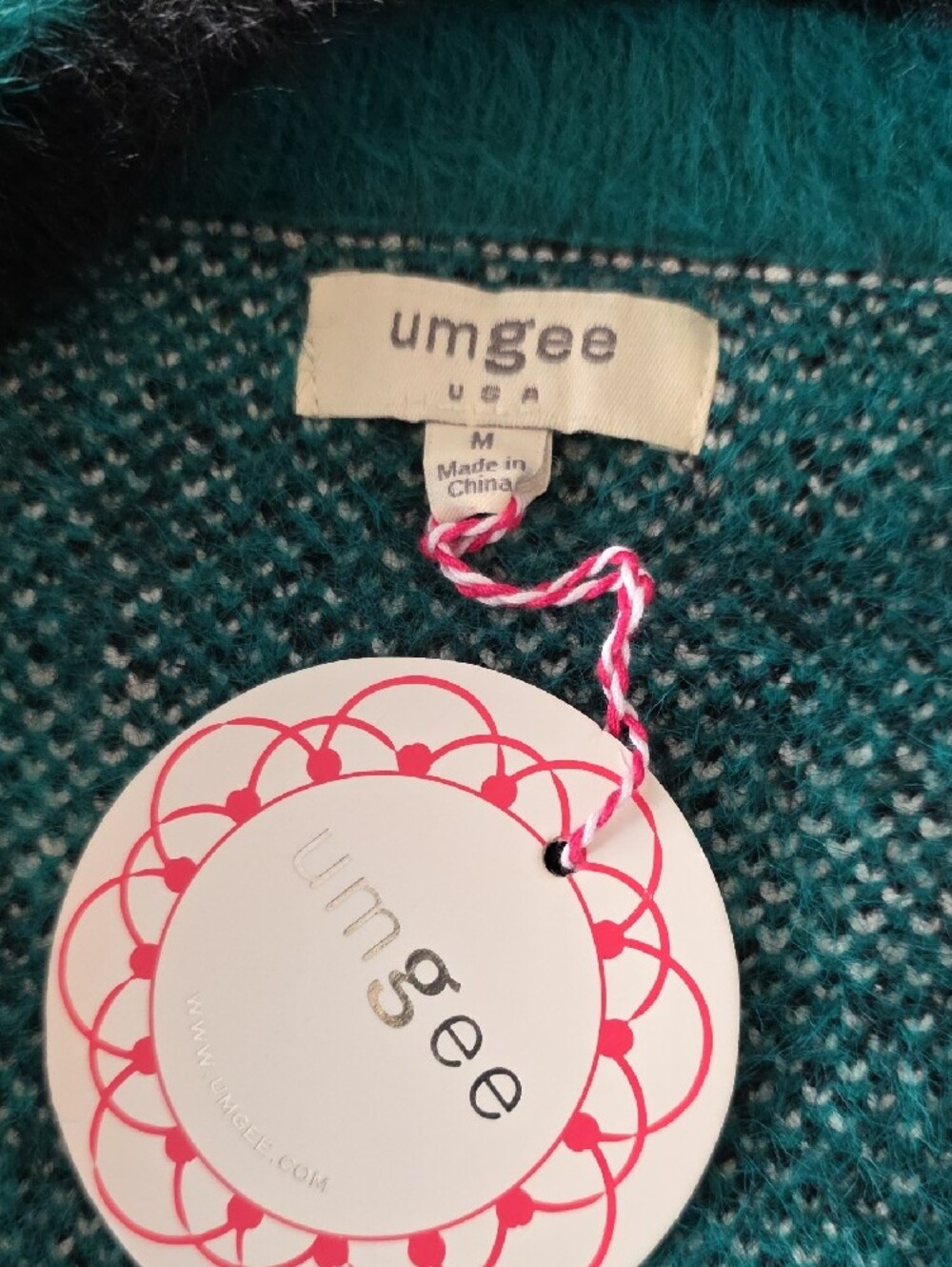 NWT umgee Medium Plaid Fuzzy Button-Front Cardigan Sweater - Picture 3 of 6
